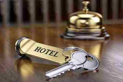 एटाः होटलों के निरीक्षण में लापरवाही बरत रहा जिला प्रशासन, मध्यरात्रि में ‘जन्नत’ में तब्दील हो जाता है ये चर्चित होटल